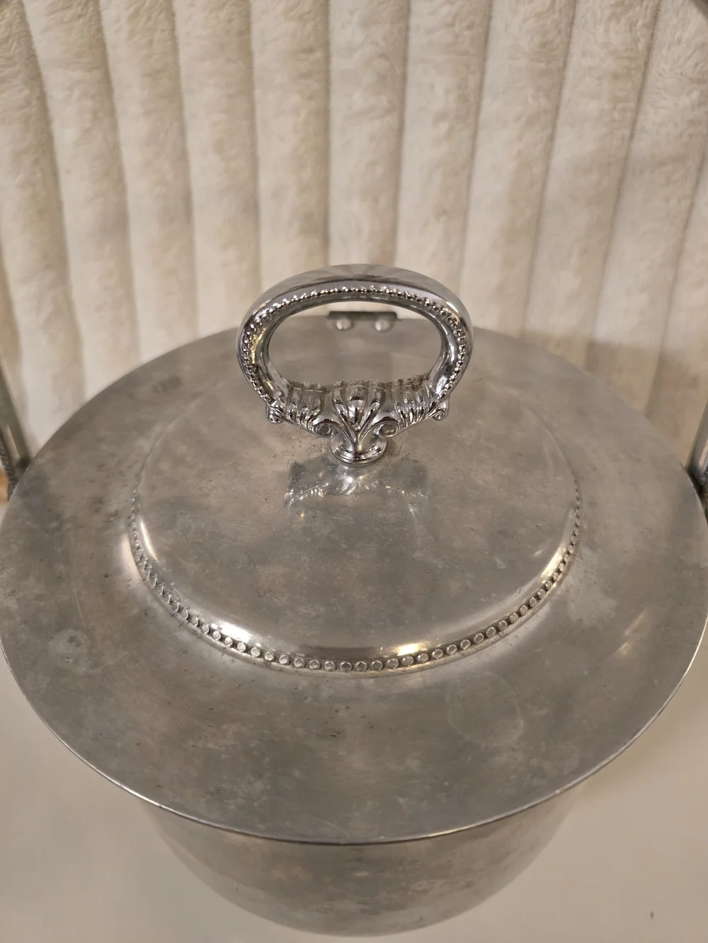 Vintage Mid Century Italian Aluminum Ice Bucket Hinged Mechanical Lid Nasco